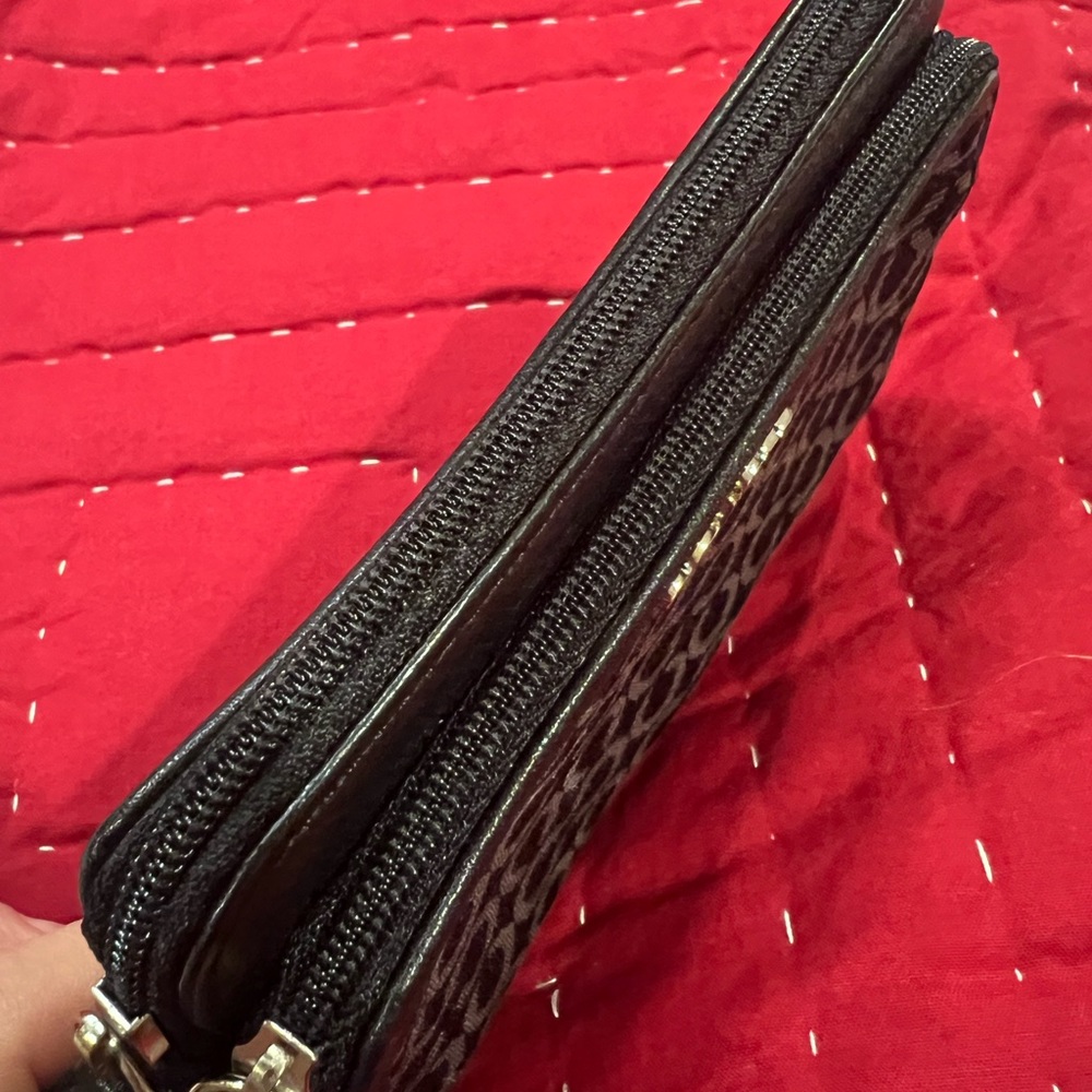 Coach Wristlet - Picture 6 of 7